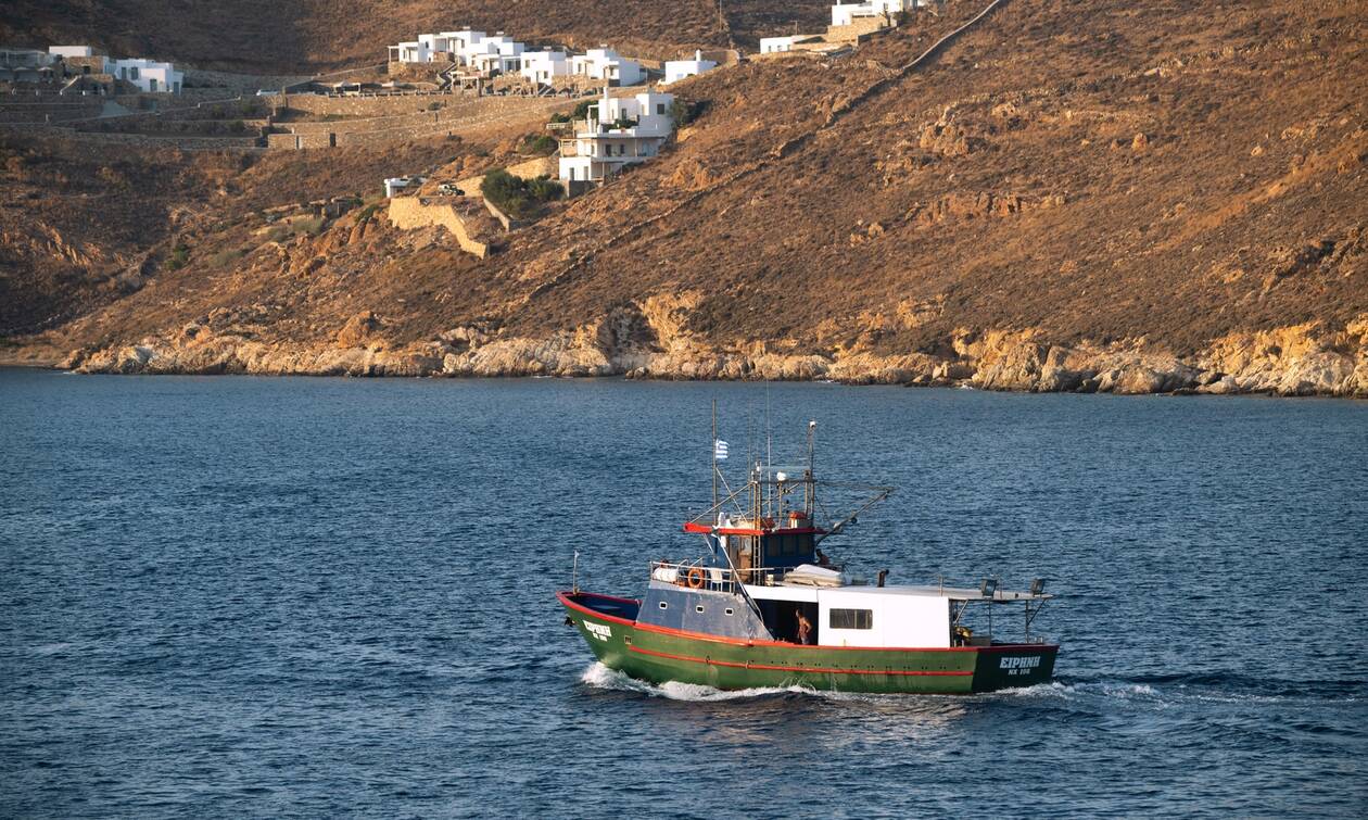 Επιστολή απόγνωσης των Ελλήνων ψαράδων στον πρωθυπουργό: «Μην μας εξαθλιώνετε»