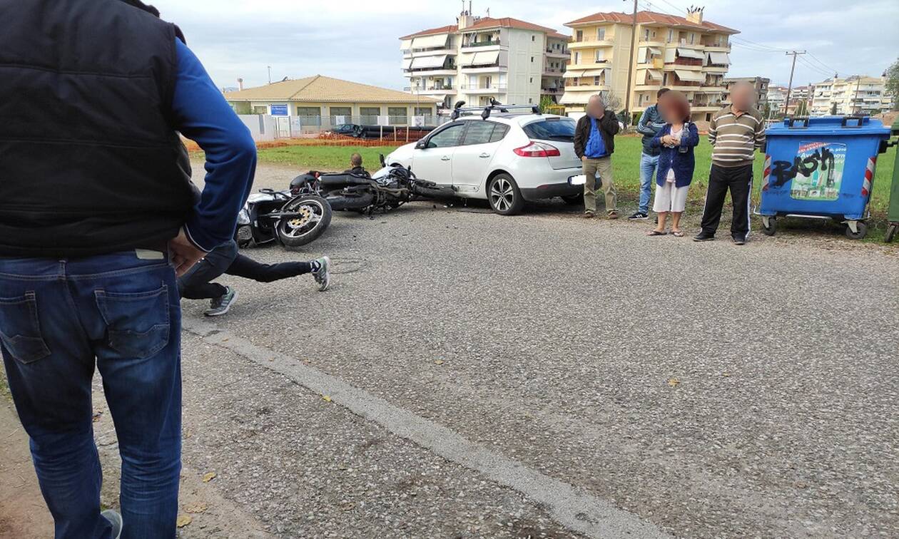 Αγρίνιο: Τροχαίο για αστυνομικούς της ομάδας ΔΙΑΣ -Τρεις τραυματίες