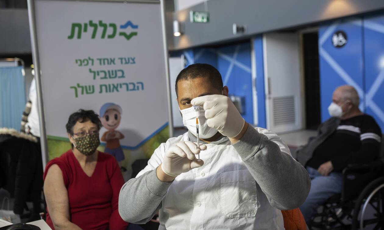 Κορονοϊός: Έρευνα στο Ισραήλ δείχνει γιατί είναι αναγκαία η τρίτη δόση του εμβολίου