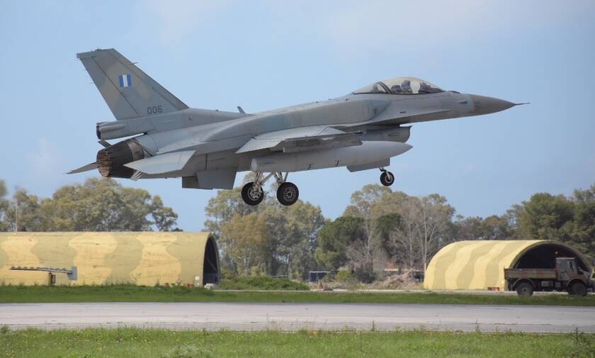 Ρεπορτάζ Newsbomb.gr: Πώς έγινε το ατύχημα με το F-16 στην Ανδραβίδα – Τα δραματικά δευτερόλεπτα