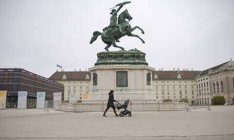 Αυστρία: Πόλη «φάντασμα» η Βιέννη μετά το lockdown - Εικόνες που θυμίζουν την αρχή της πανδημίας