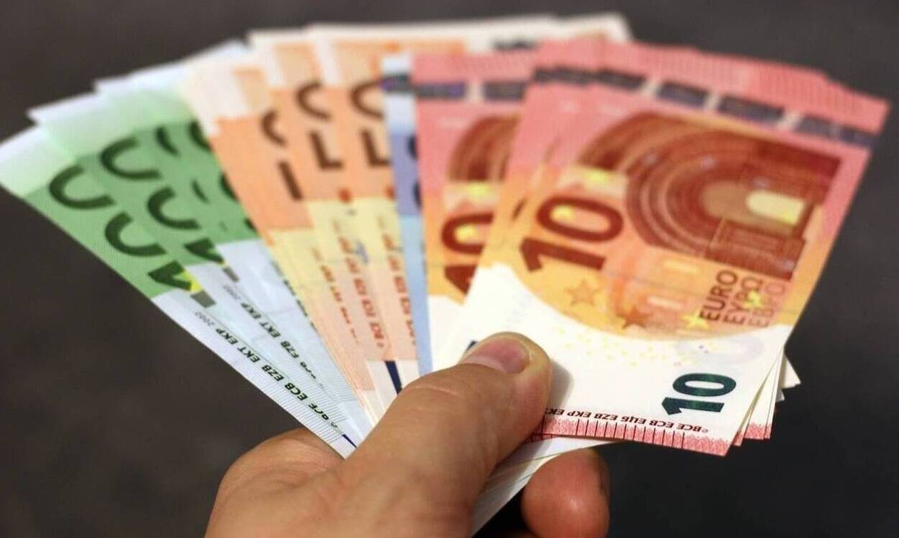 Συντάξεις: Κέρδος έως 254 ευρώ για όσους παραμένουν στην εργασία μετά την 35ετία