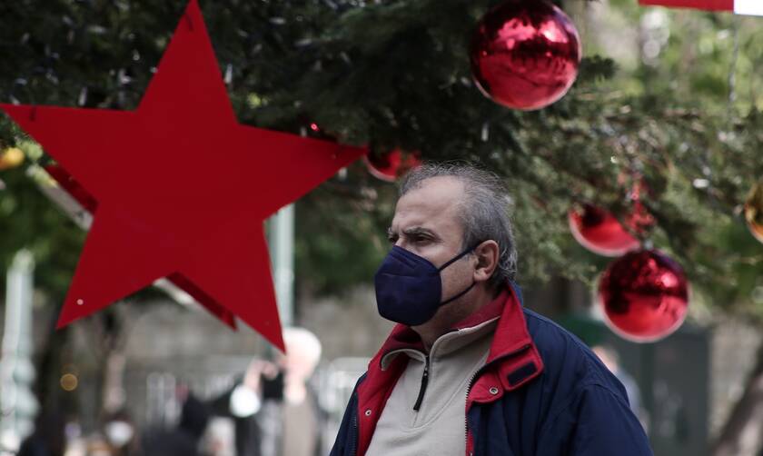 Λινού στο Newsbomb.gr: Δύσκολο να μειωθούν τα κρούσματα πριν τα Χριστούγεννα – Τι πρέπει να γίνει