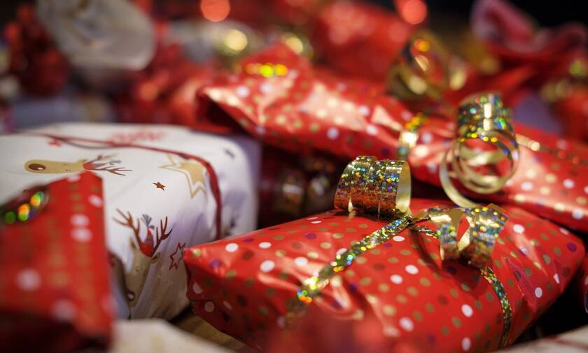 Κοινωνικό μέρισμα: Ποιοι θα πάρουν Χριστουγεννιάτικο μποναμά - Οι προϋποθέσεις και οι «κόφτες»