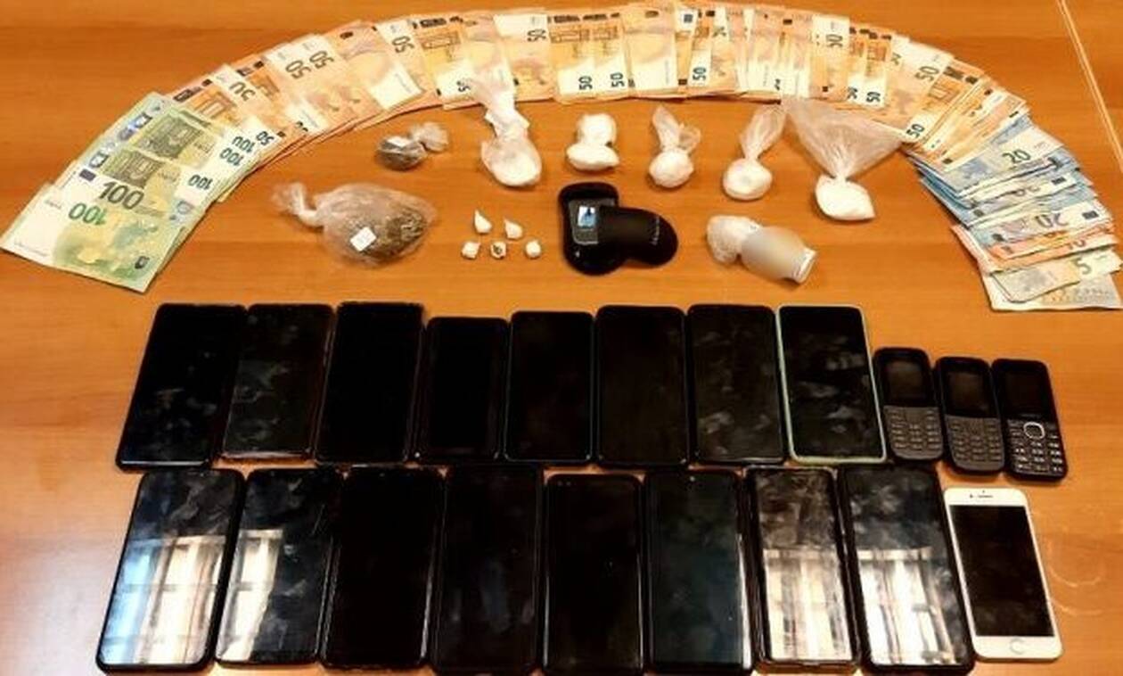 Χερσόνησος: Εξαρθρώθηκε σπείρα διακίνησης κοκαΐνης - Συνελήφθησαν 3, αναζητούνται ακόμη δύο