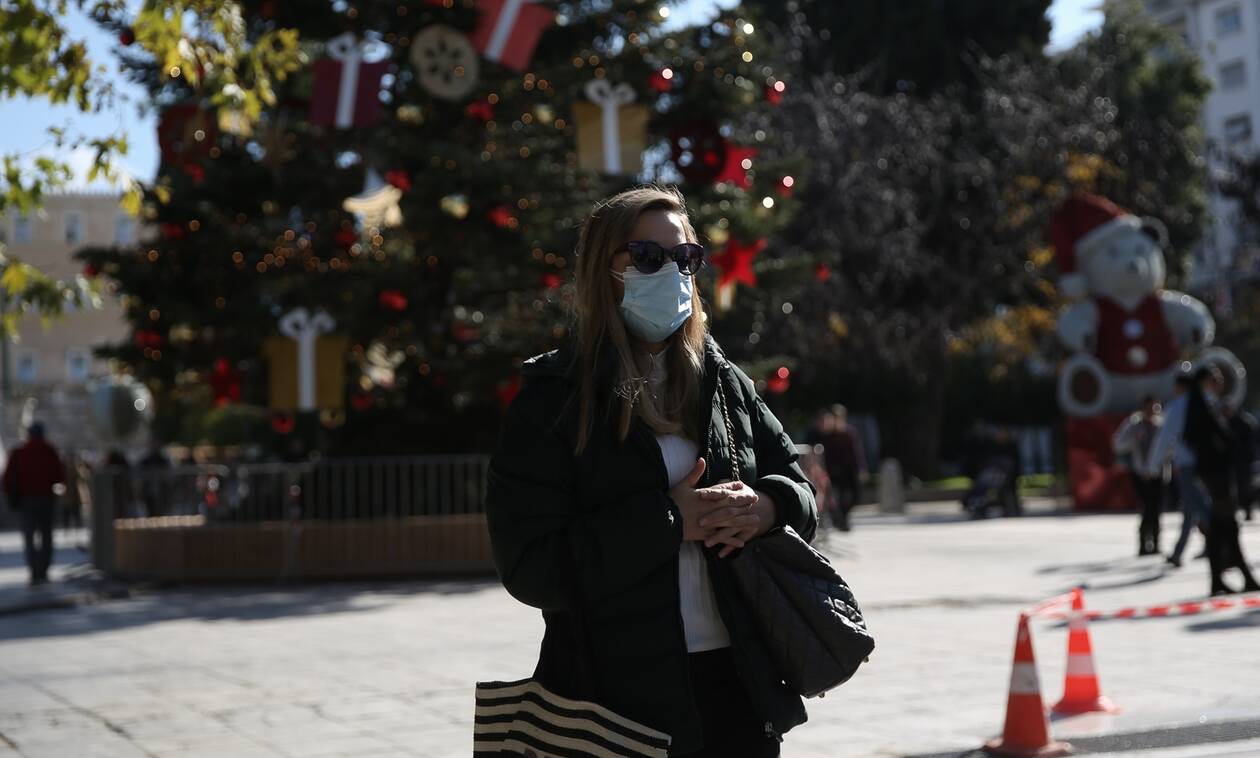 Τα νέα μέτρα που βρίσκονται στο «συρτάρι» ενόψει Χριστουγέννων: Στο επίκεντρο rapid test, μάσκες