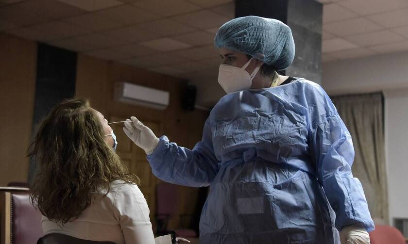 Greece confirms 6,201 new coronavirus infections on Friday, 97 deaths; 694 on ventilators