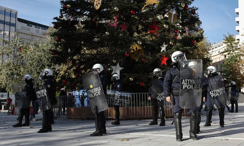 Δυνάμεις των ΜΑΤ στην Αθήνα για την επέτειο Γρηγορόπουλου
