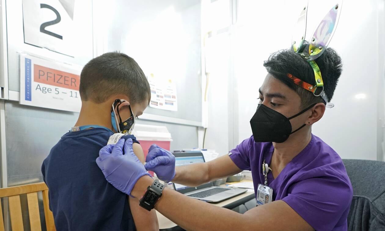 Εμβολιασμός: Στις 10 Δεκεμβρίου ανοίγει η πλατφόρμα για τα παιδιά, στις 15 ξεκινά η χορήγηση δόσεων