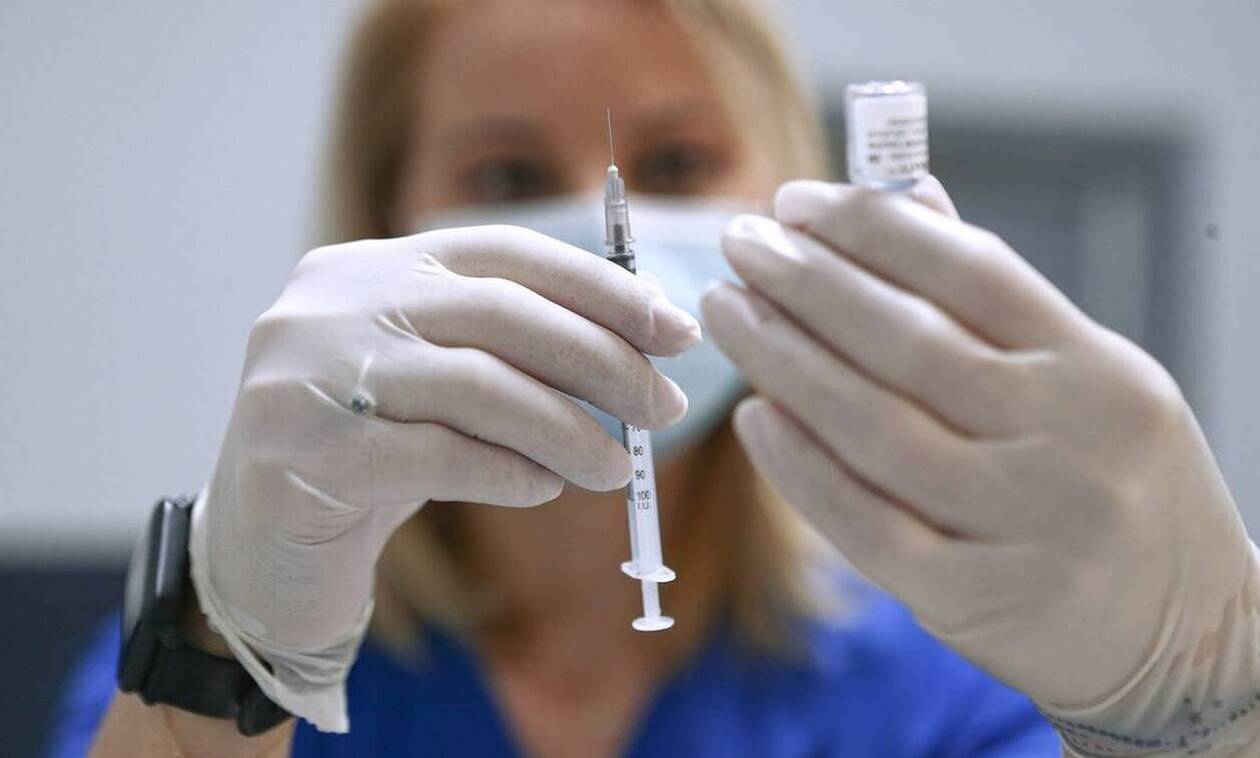 Κορονοϊός: Με εντατικούς ρυθμούς «τρέχουν» οι εμβολιασμοί - Ανοίγει η πλατφόρμα για τα παιδιά