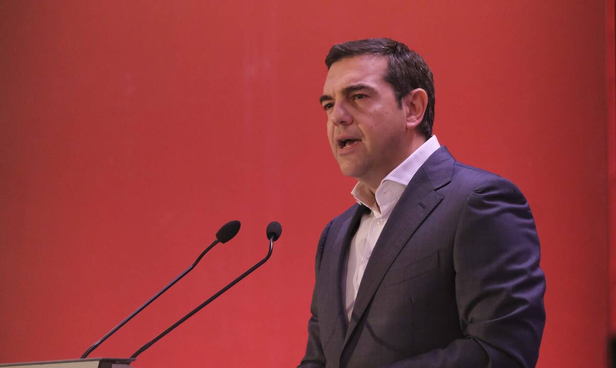 Broad crisis of confidence, credibility in government & science, says Tsipras