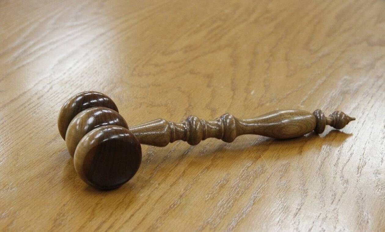 Χανιά: Αναβλήθηκε η δίκη για τον βιασμό του 19χρονου ΑμΕΑ στον Πλατανιά