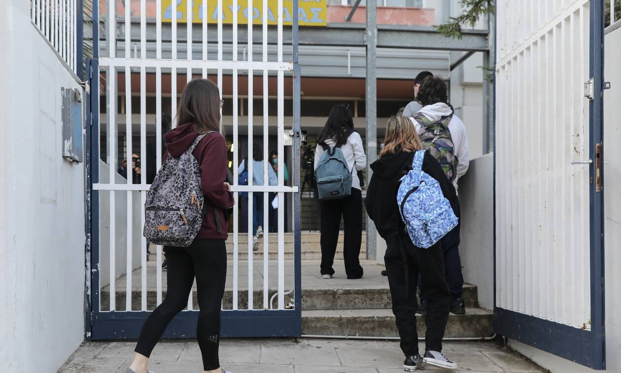 Σχολικές εκδρομές: Πήγαν 5ήμερη και γύρισαν με κορονοϊό – Τι λέει στο Newsbomb.gr o Δήμαρχος Βύρωνα