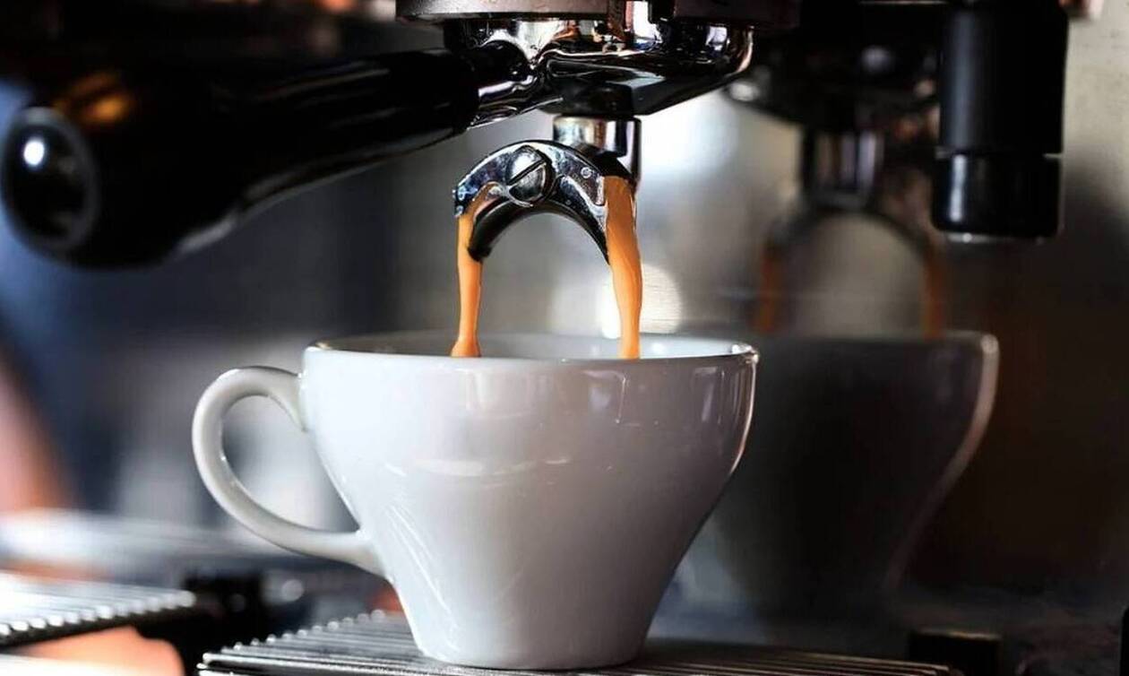Καφές: Ακριβότερος σε πλαστικό και χάρτινο ποτήρι από την Πρωτοχρονιά