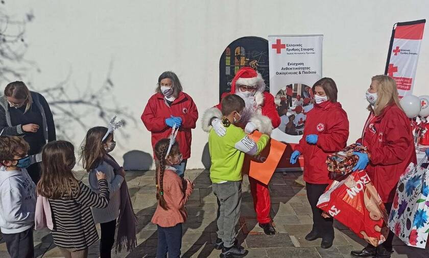 Στιγμές χαράς σε ευάλωτες ομάδες παιδιών θα προσφέρει ο Ελληνικός Ερυθρός Σταυρός και ο ΑΝΤΕΝΝΑ