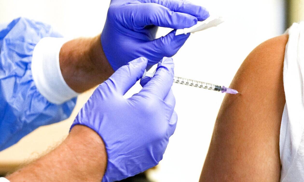 Σάλος στη Γερμανία: Παιδιά 5-11 ετών εμβολιάστηκαν με δόση για ενηλίκους