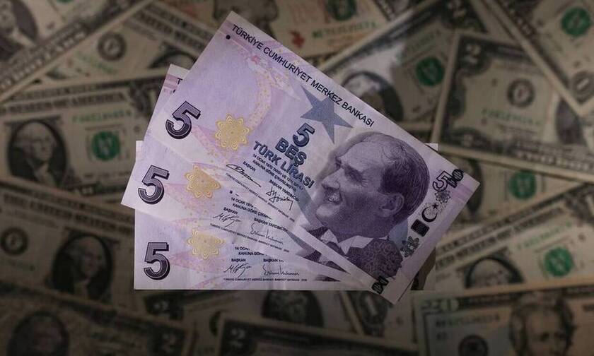 Στις 13,8 λίρες ανά δολάριο διαμορφώνεται σήμερα η ισοτιμία της τουρκικής λίρας 