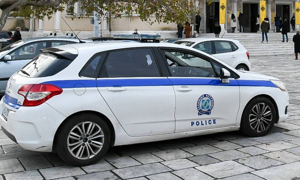 Χαλκιδική: Δύο συλλήψεις για όπλα, εκρηκτικά και αρχαία