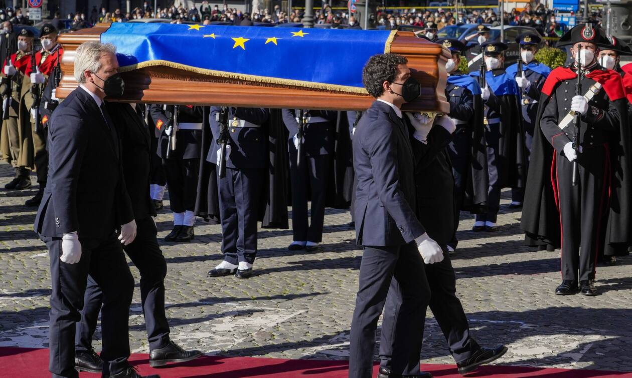 Ιταλία: Τελέστηκε η κηδεία του προέδρου του Ευρωπαϊκού Κοινοβουλίου Νταβίντ Σασόλι