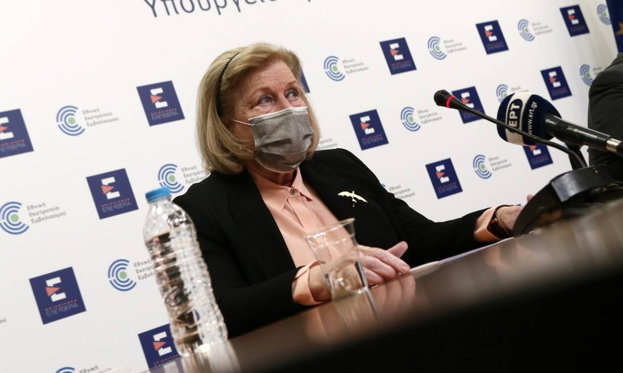 Κορονοϊός: Αναβάλλεται η σημερινή ενημέρωση του υπουργείου Υγείας για την πανδημία