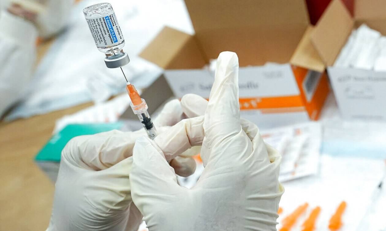 Νέα Υόρκη: Σχεδόν 1,5 εκατ. δολάρια απέσπασαν νοσοκόμες πουλώντας πλαστά πιστοποιητικά εμβολιασμού