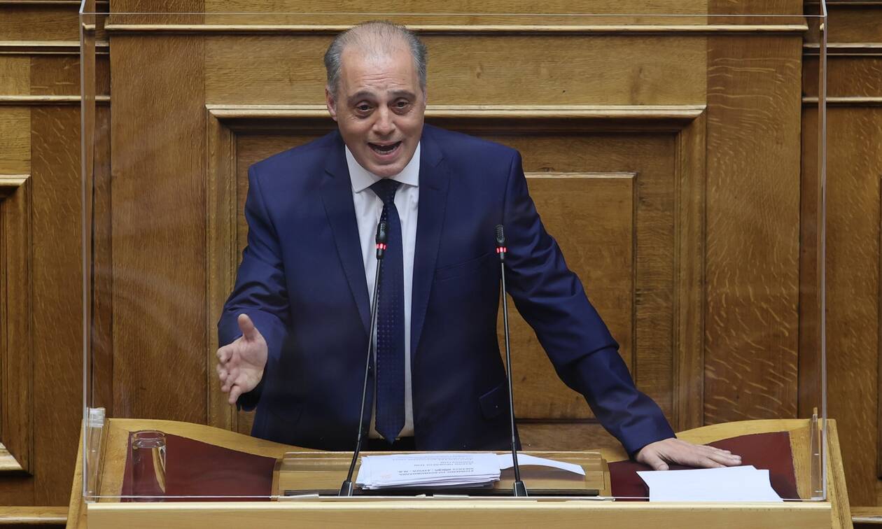 Βουλή - Κυριάκος Βελόπουλος: Επειδή είπε συγγνώμη ο πρωθυπουργός πρέπει να πούμε και ευχαριστώ;