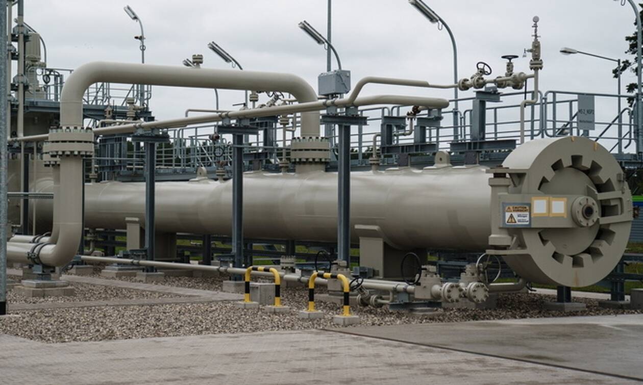 Κομισιόν: «Παγώνει» ο αγωγός Nord Stream 2