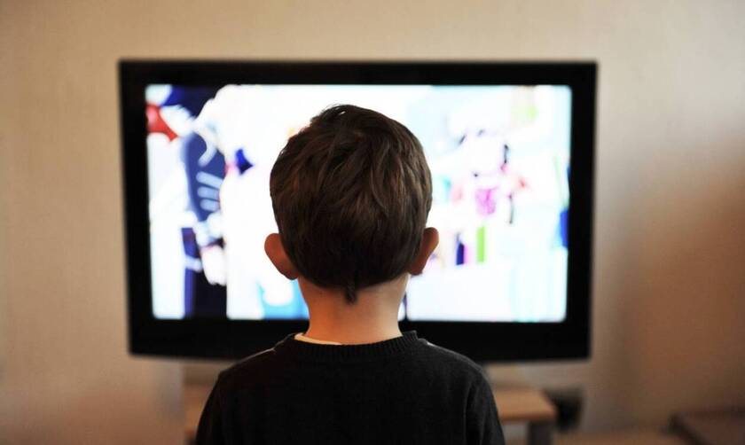 Κίνδυνος διάγνωσης αυτισμού σε αγόρια ενός έτους που βλέπουν συχνά τηλεόραση