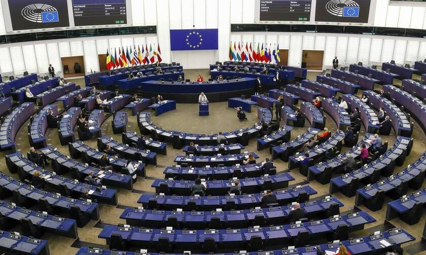 Υπεράσπιση του κράτους δικαίου ζητούν από το Ευρωπαϊκό Κοινοβούλιο οι Έλληνες