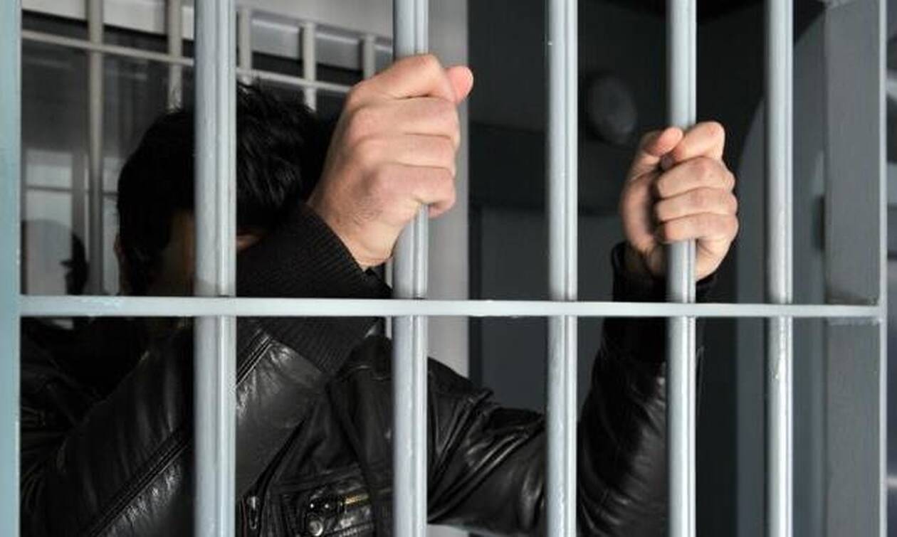 Κύπρος: Στη φυλακή συνταξιούχος για παιδική πορνογραφία