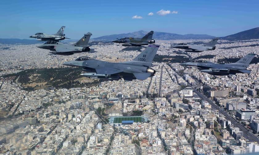 «ΗΝΙΟΧΟΣ 2022»: Black out στο Αιγαίο - Με αεροπλανοφόρο και κομάντος το φετινό ελληνικό Top Gun
