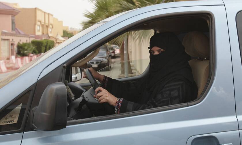 Γυναίκα οδηγός στη Σαουδική Αραβία