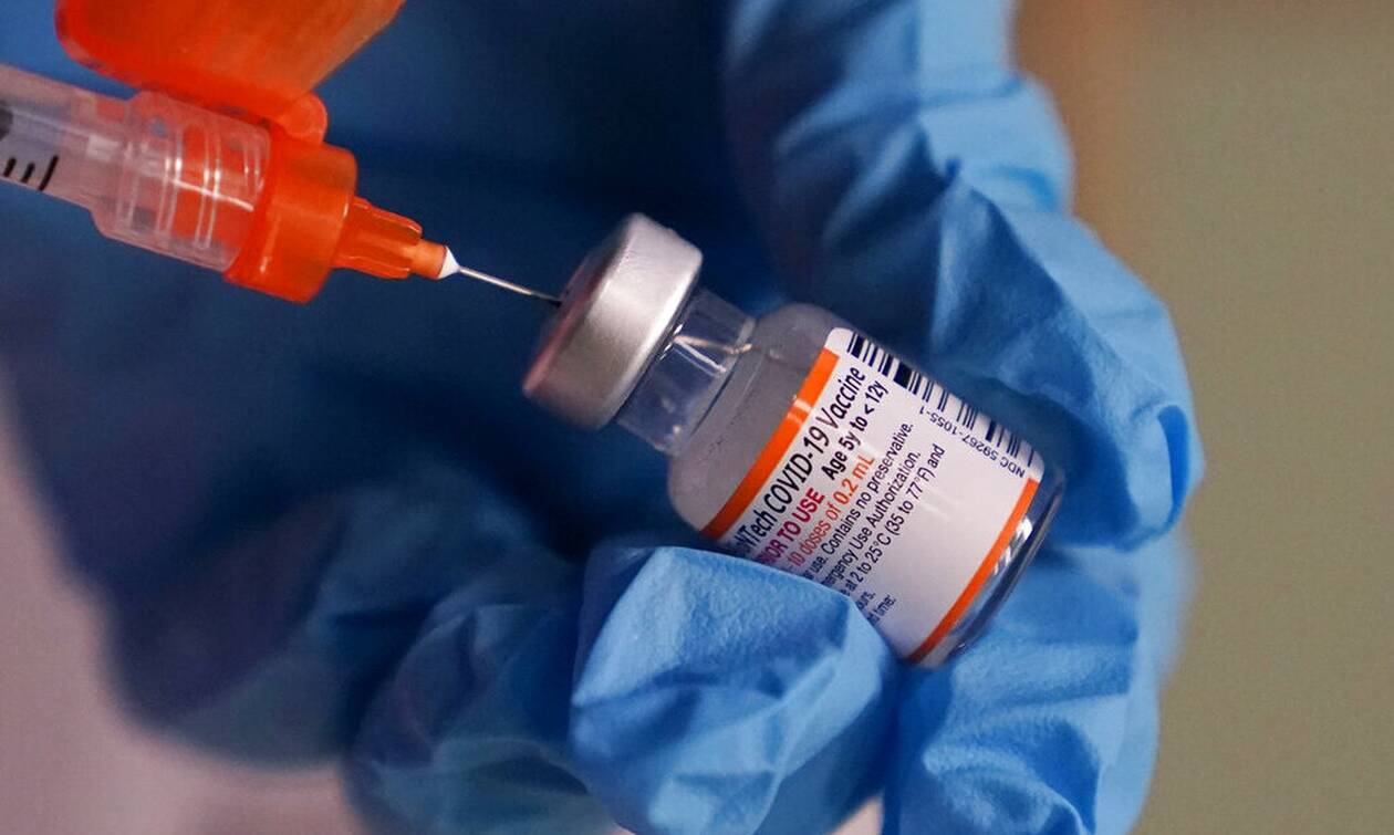 Μετάλλαξη Όμικρον: Δύο νέες μελέτες για την αποτελεσματικότητα των εμβολίων