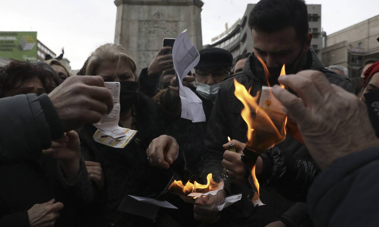 Τουρκία: Οι λογαριασμοί ρεύματος «φωτιά» που καίνε τον Ερντογάν