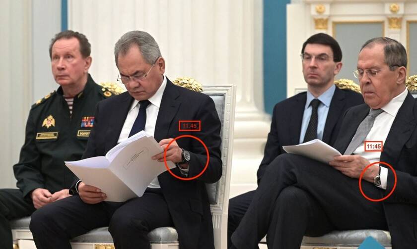 Σάλος ξέσπασε με την ώρα που έδειχναν τα ρολόγια Ρώσων αξιωματούχων
