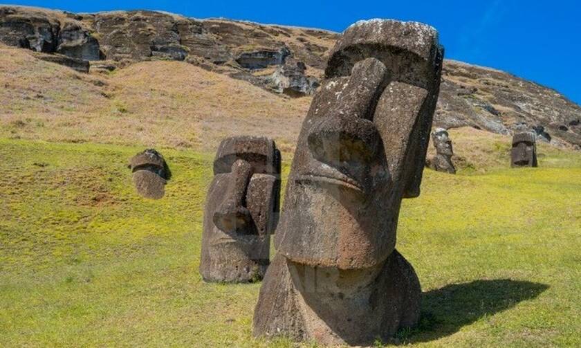 άγαλμα Moai Tau
