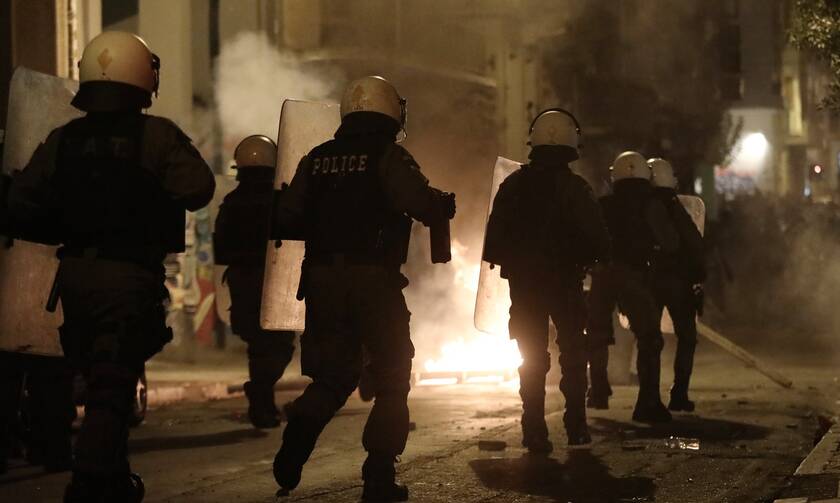 Θεσσαλονίκη: Eπίθεση σε αστυνομικούς