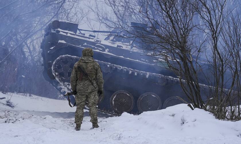 Πόλεμος στην Ουκρανία: Οδομαχίες στο Χάρκοβο – Πύραυλος σε πολυκατοικία σε προάστιο του Κιέβου