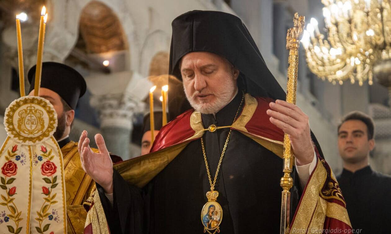 Ο Αρχιεπίσκοπος Αμερικής προσεύχεται για την Ουκρανία στον Αγ. Δημήτριο Θεσσαλονίκης (pics)