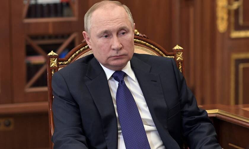 Ο Πούτιν απαγορεύει τις εξαγωγές συναλλάγματος άνω των 10.000 δολαρίων