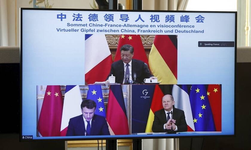 Επικοινωνία Τζινπίνγκ με Μακρόν και Σολτς: Δέσμευση Κίνας για αποκλιμάκωση στην Ουκρανία