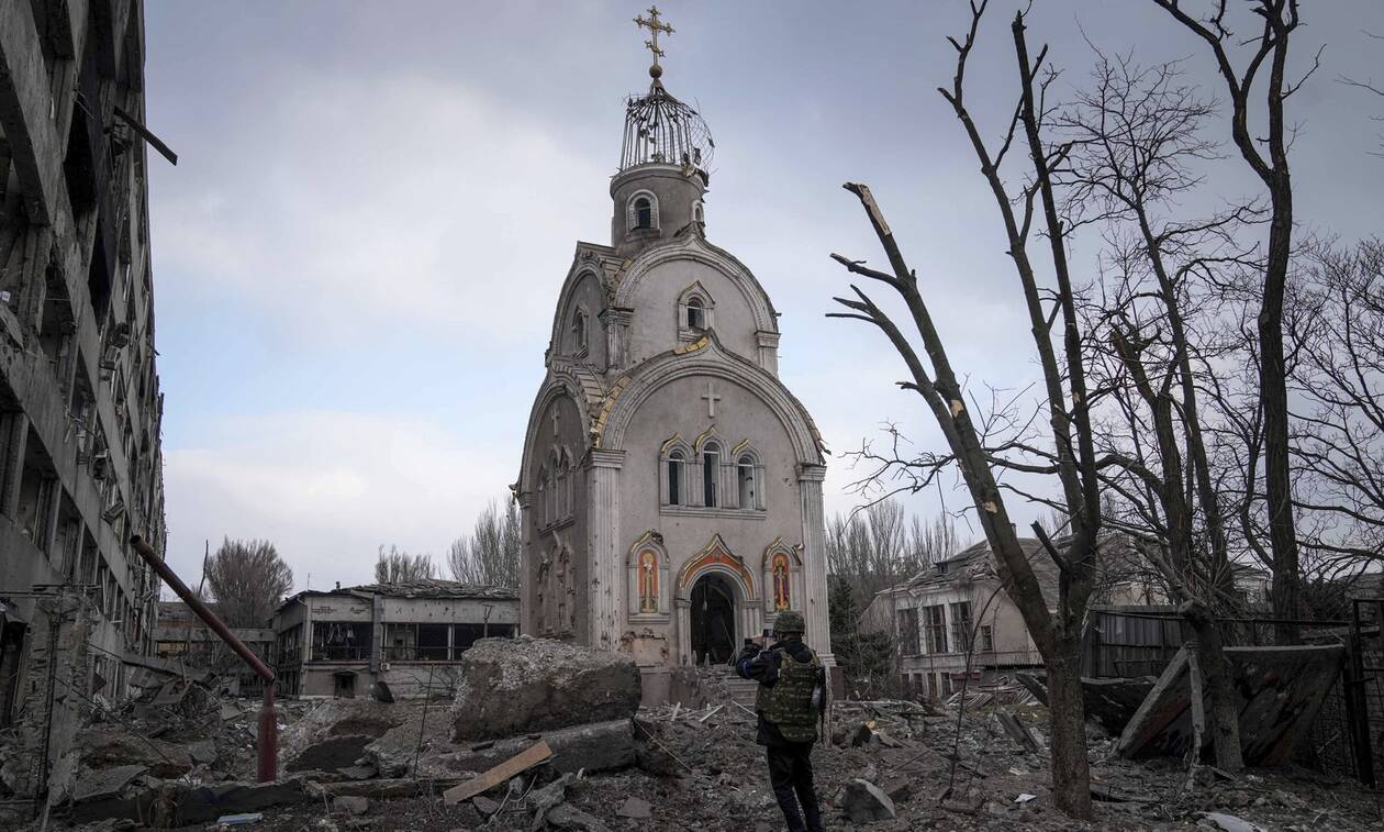 Πόλεμος στην Ουκρανία: Η επίγεια κόλαση της Μαριούπολης - «Μας βομβαρδίζουν κάθε μισή ώρα»