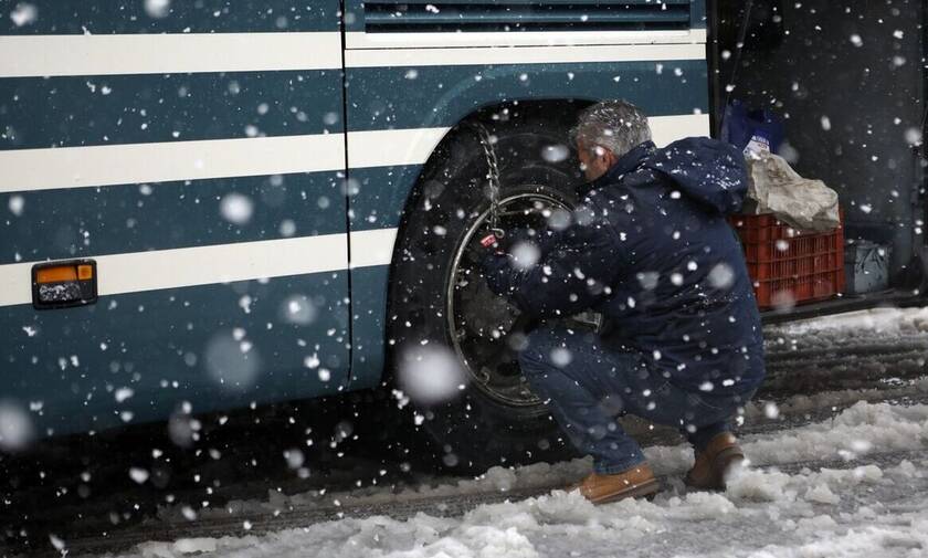 Παπαδόπουλος: Υποχρεωτικά εφοδιασμένα με αλυσίδες και χιονοκουβέρτες τα οχήματα από Οκτώβρη