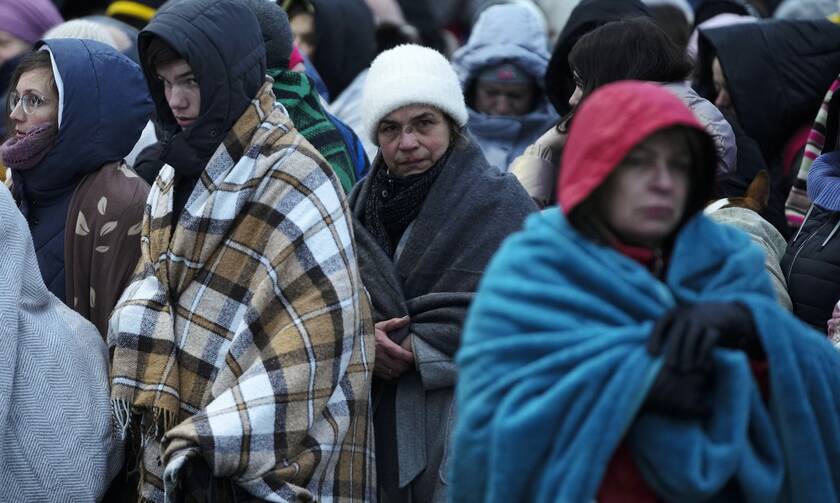 Πόλεμος στην Ουκρανία: Πάνω 7.977 πρόσφυγες πέρασαν τα σύνορα της Ελλάδας