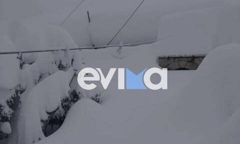 Κακοκαιρία «Φίλιππος»: Σφυροκοπά την Εύβοια, παίρνει σειρά η Αττική - Δείτε LIVE πού χιονίζει