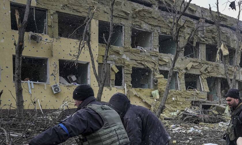Πόλεμος στην Ουκρανία: Νοσοκομεία επλήγησαν από βομβαρδισμούς στο Μικολάγιφ 