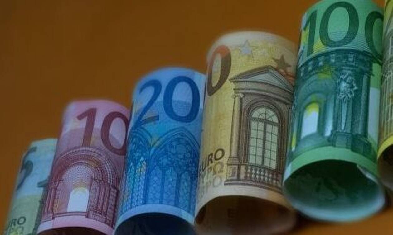 Επίδομα 2.000 ευρώ για λογιστές και φοροτεχνικούς: Μέχρι πότε μπορείτε να κάνετε αίτηση