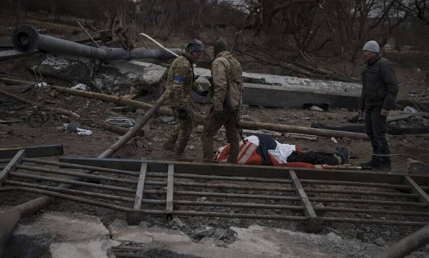 Πόλεμος στην Ουκρανία: Στους 35 οι νεκροί από τα πλήγματα εναντίον στρατιωτικής βάσης