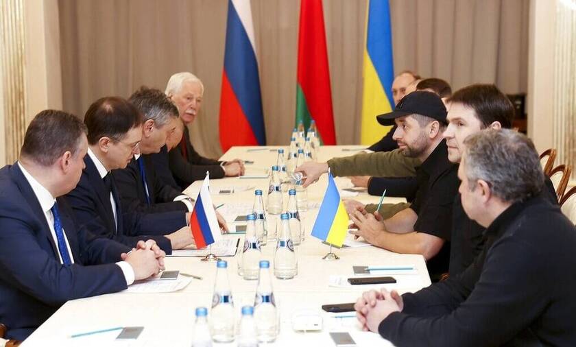Κρεμλίνο: Τη Δευτέρα θα συνεχιστούν οι συνομιλίες με Ουκρανία
