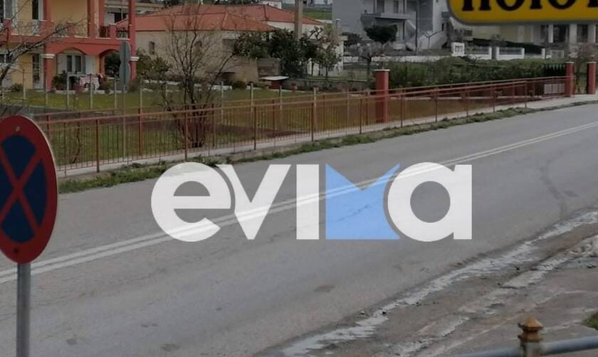 Σοβαρό τροχαίο στην Eύβοια: Αυτοκίνητο του δήμου παρέσυρε και τραυμάτισε μαθητή στα Κριεζά